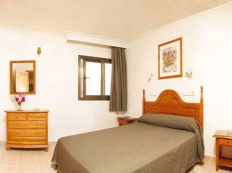 My Way Luxury Ibiza Studio - Ab Group Playa d'en Bossa Dış mekan fotoğraf