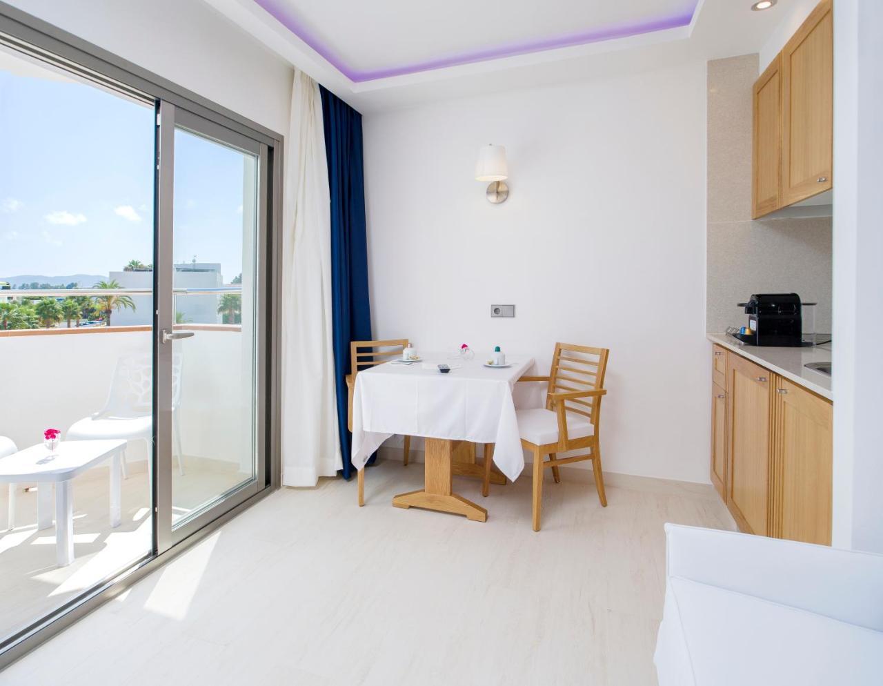 My Way Luxury Ibiza Studio - Ab Group Playa d'en Bossa Dış mekan fotoğraf