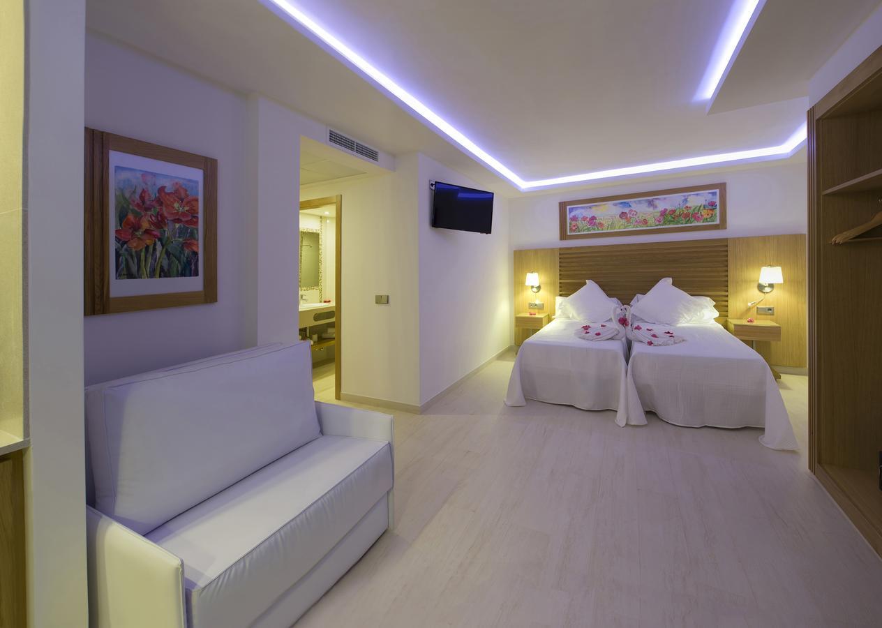 My Way Luxury Ibiza Studio - Ab Group Playa d'en Bossa Dış mekan fotoğraf