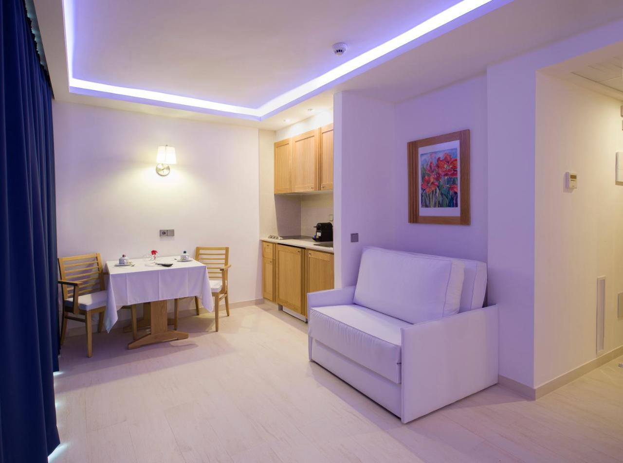 My Way Luxury Ibiza Studio - Ab Group Playa d'en Bossa Dış mekan fotoğraf